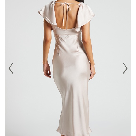 Showpo EMBERLYNN MIDI DRESS FLUTTER SLEEVE CUT OUT SATIN DRESS IN CHAMPAGNE - Picture 4 of 5